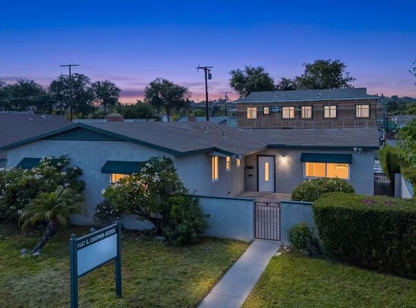 1457 E Chapman Ave, Fullerton, CA 92831