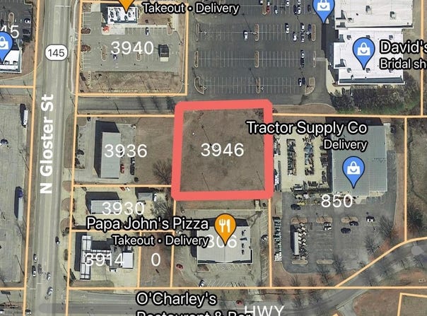 3946 N Gloster St, Tupelo, MS 38804