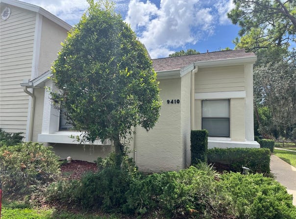 9410 NAKOMA Way, WEEKI WACHEE, FL 34613
