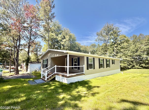 115 Rustic Road, Greentown, PA 18426