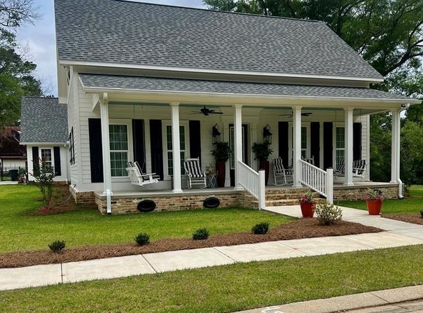6 LARKMEADE LANE, LAUREL, MS 39440