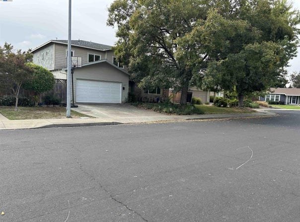 649 Jade Pl, Livermore, CA 94550