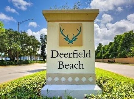 1428 SE 4TH Avenue, Deerfield Beach, FL 33441