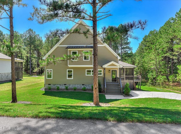1192 Sunset Cove, Tignall, GA 30668