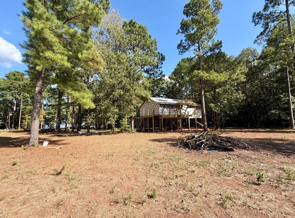5 Eagle Brook Drive, Lewisville, AR 71845