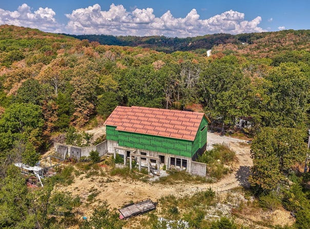 855 El Monte Road, Branson, MO 65616