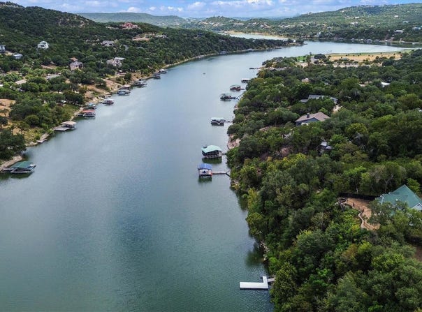 18221 Ledge St, Jonestown, TX 78645