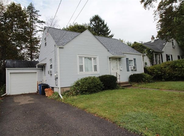 8 Martin Avenue, JOHNSON CITY, NY 13790