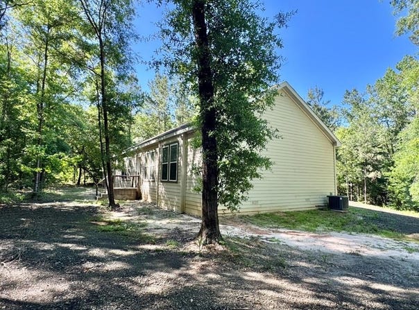 2505 County Road 4420, Spurger, TX 77660