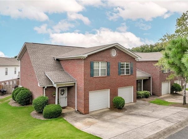 2428 E UNIVERSITY Drive, AUBURN, AL 36830