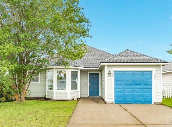 5061 Hauna Ln, DICKINSON, TX 77539