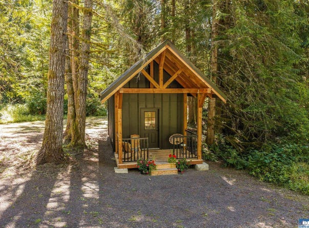 83 Lostwood Ln, Sequim, WA 98382