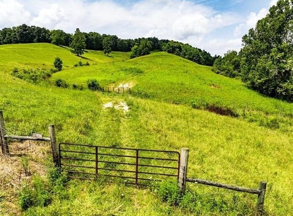 2285 State Highway 755, Sandy Hook, KY 41171