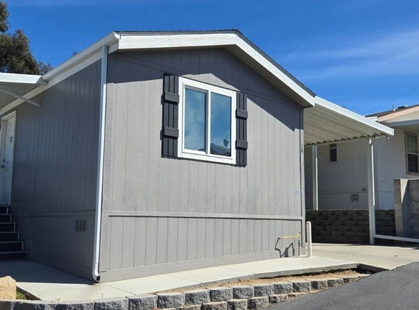 300 Thornton Dr, El Cajon, CA 92021