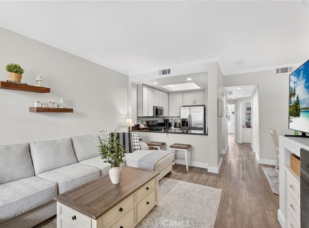 1027 S Stresa, Anaheim Hills, CA 92808