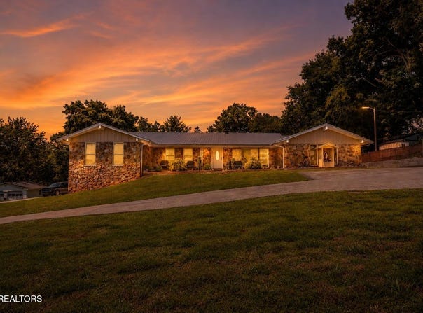 8023 Conner Rd, Powell, TN 37849