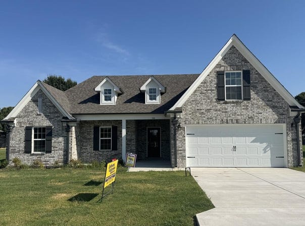 104 COWLING CV, Marion, AR 72364