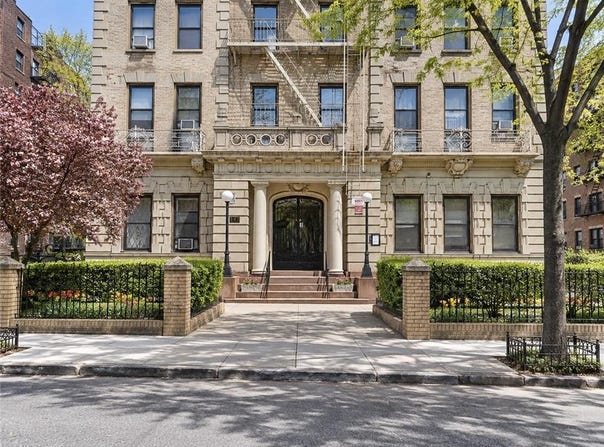 465 Eastern Parkway, Brooklyn, NY 11216