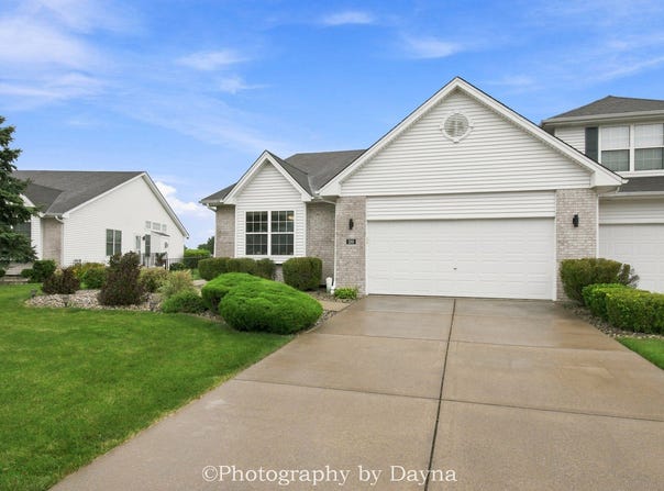 289 White Hawk Way, Manteno, IL 60950