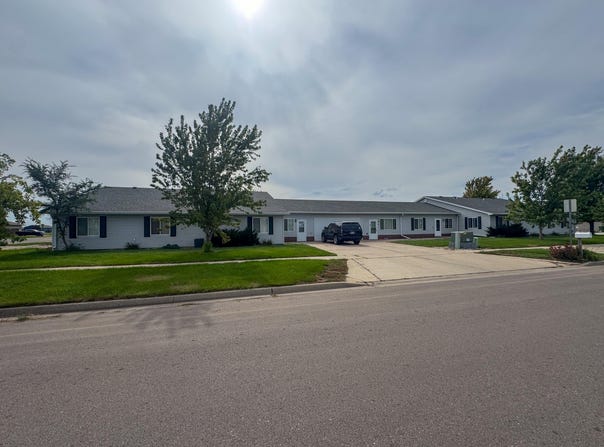 2405-2416 Prairie Eagle Cir, Huron, SD 57350