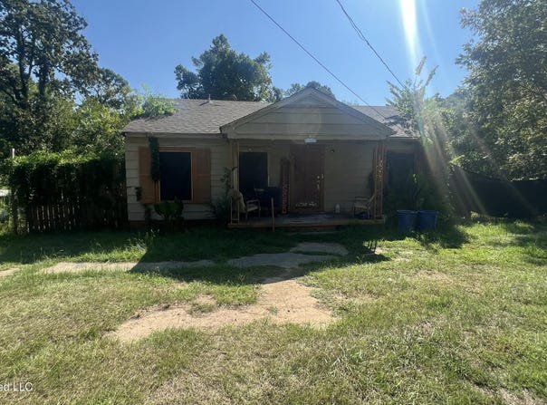 1914 Shady Lane Drive, Jackson, MS 39204
