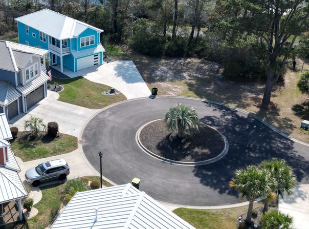 176 Lake Pointe Dr., Murrells Inlet, SC 29576