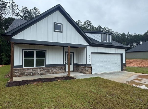 2057 N Hicks Rd., Toccoa, GA 30577