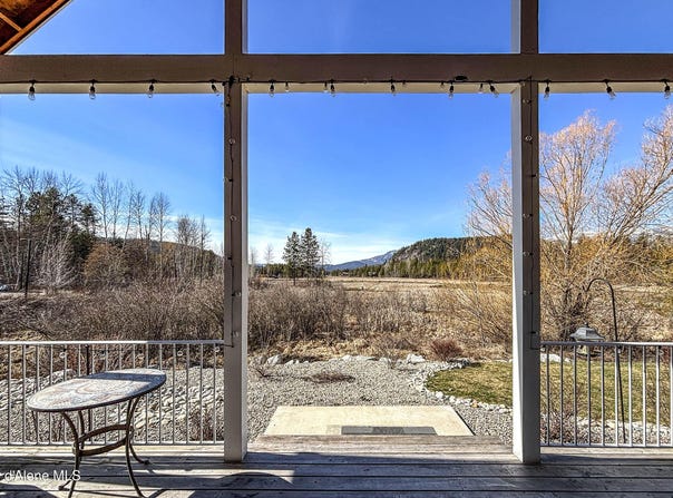 34 Pomrankey Ln, Dover, ID 83825