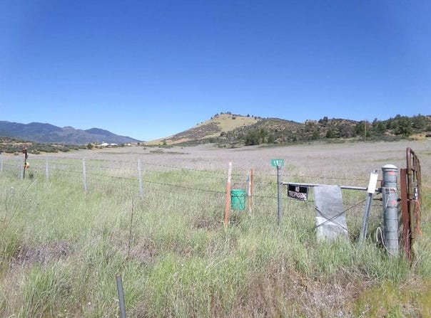 Par. 3 Copco Rd, Hornbrook, CA 96044-0000