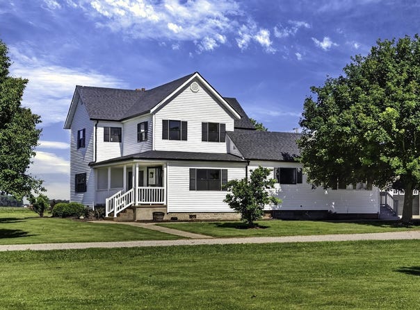 7823 E 750 N Road, Ossian, IN 46777-9211
