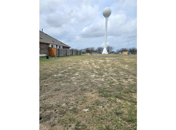 198 Spinnaker Loop, Kyle, TX 78640