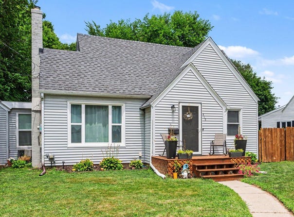 415 Glendale Boulevard, Kalamazoo, MI 49004