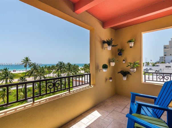 1330 Ocean Dr, Miami Beach, FL 33139