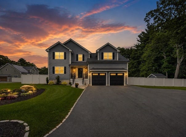 2 Sequoia Street, Billerica, MA 01821