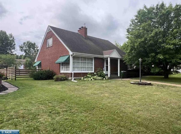 816 E 25th st, Hibbing, MN 55746