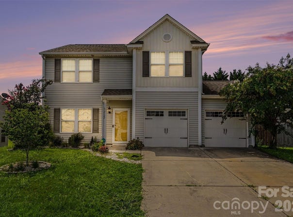 2122 Gillette Drive, Clover, SC 29710