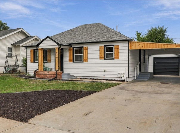 217 N 1st St, Johnstown, CO 80534
