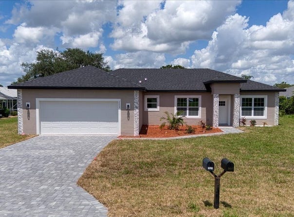 2608 Monza Drive, Sebring, FL 33872