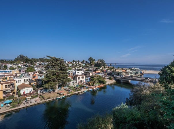 431 Capitola AVE, CAPITOLA, CA 95010