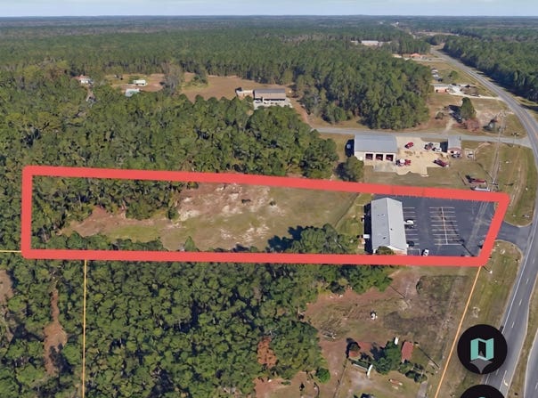 6194 N Highway 85, Crestview, FL 32536