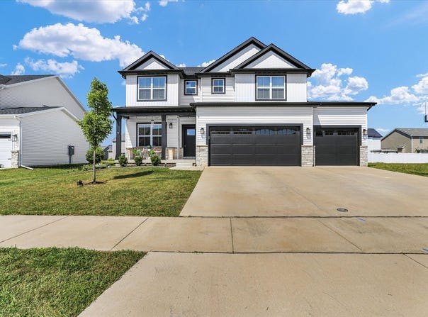 508 Wheatley Drive, Mahomet, IL 61853