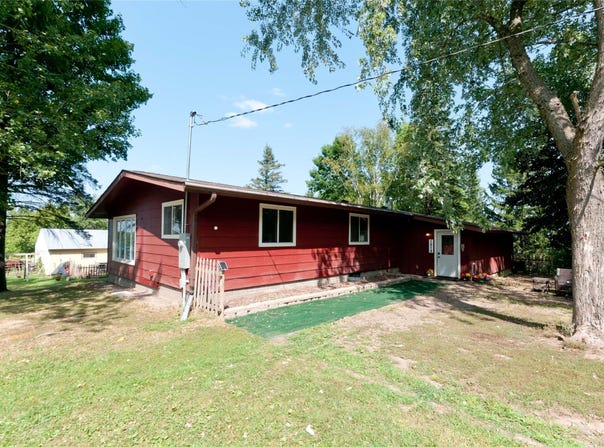 1914 22nd Avenue, Rice Lake, WI 54868