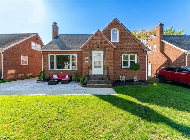 3836 Colony, South Euclid, OH 44118