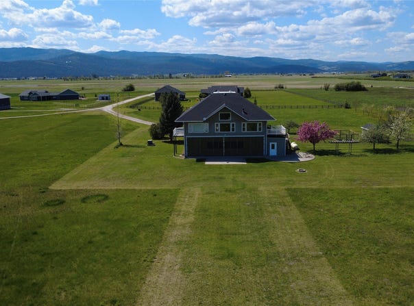 33 Staggerwing Landing, Kalispell, MT 59901