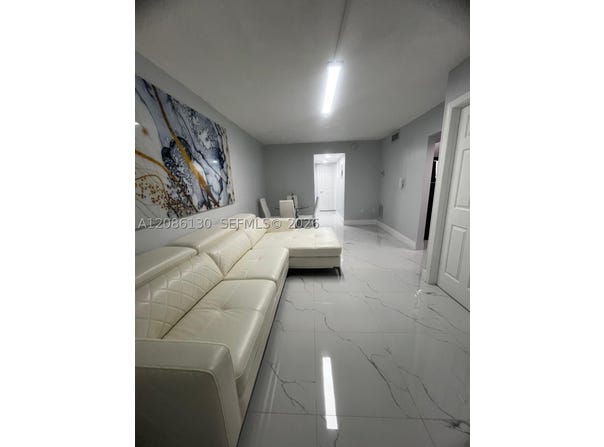 6620 W 2nd Ct, Hialeah, FL 33012