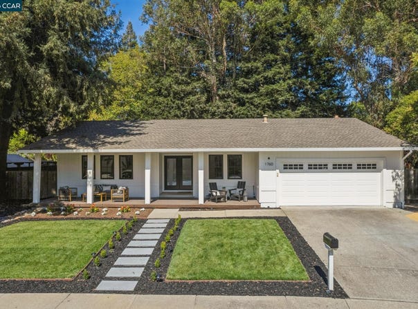 1760 Saint Helena Dr, Danville, CA 94526