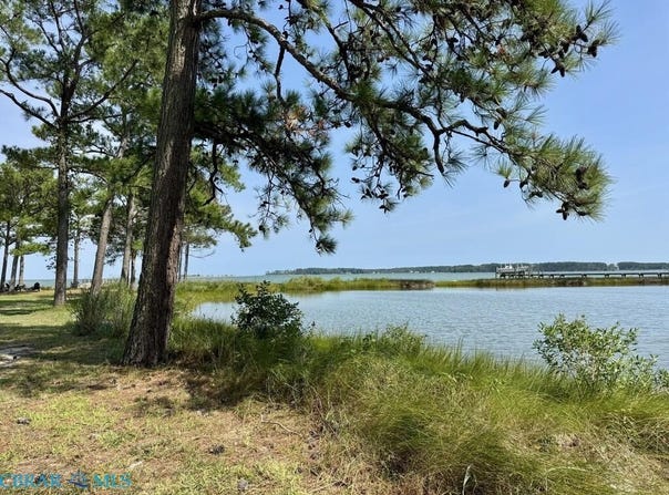 128H Clark Point Drive, White Stone, VA 22578
