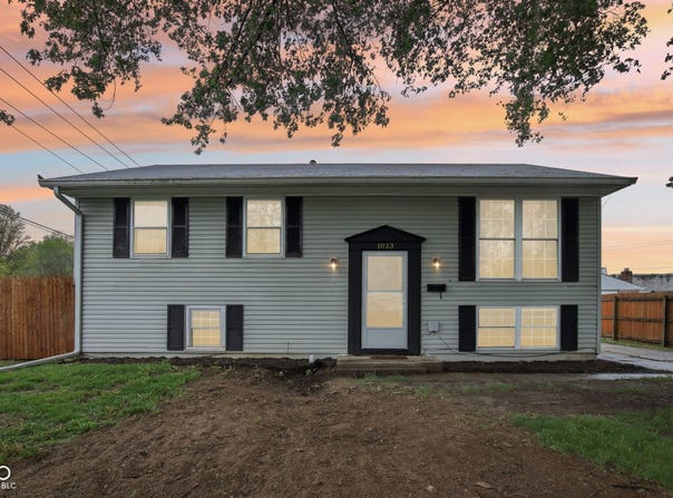 1023 Avalon Lane, Chesterfield, IN 46017