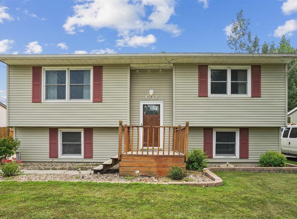 1312 Roosevelt Street, Waterloo, IA 50707