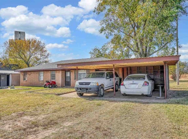 322 N Commercial, Temple, OK 73568